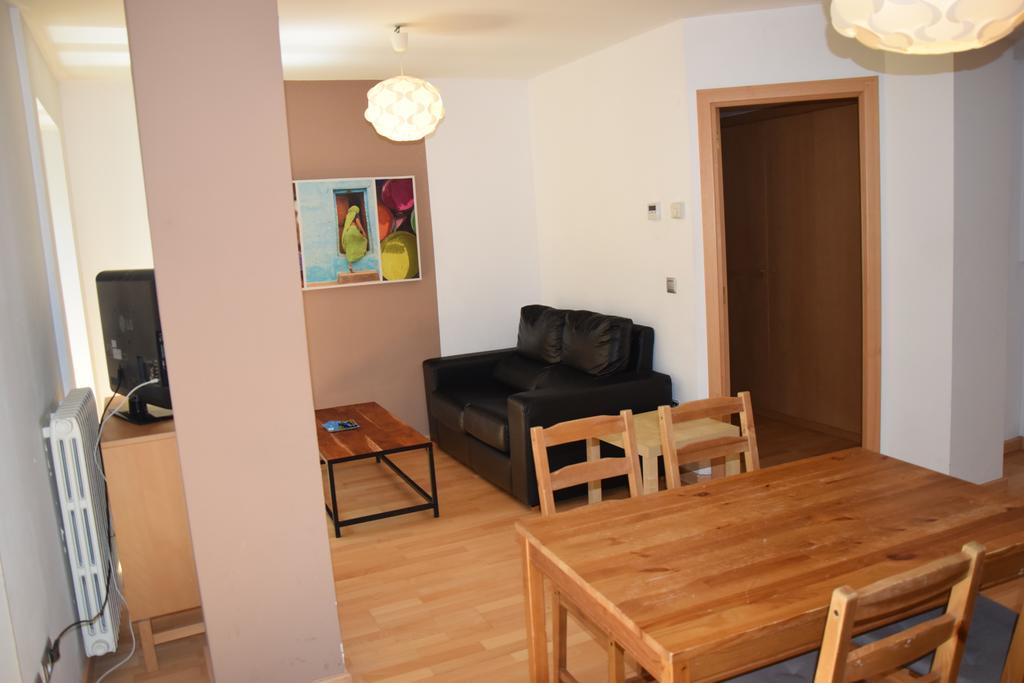 Apartamentos Zaragoza Coso Екстериор снимка